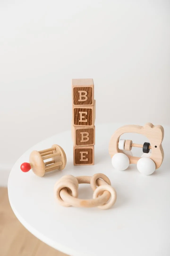 jeux-bois-accessoires-seance-photo-studio